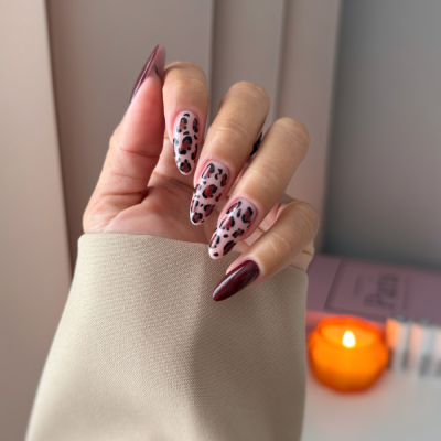 Gél lak YOSHI The Color is Now - Les Troubles 502, 6ml