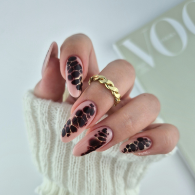 Gél lak YOSHI Free Spirit - Mystic Mahogany 137, 6ml