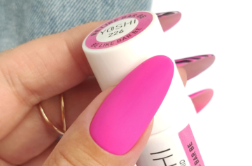 Ružové nechty – ženskosť v každom odtieni