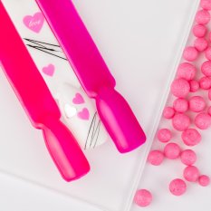 Tenké nálepky na nechty srdiečka, love Z D4214 Neon pink