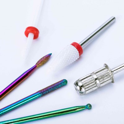 Bruska na nehty Nail Master DM 202 65W - bílá