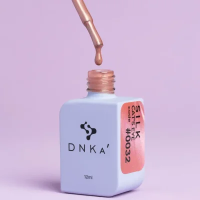 Gel lak DNKa' CAT'S EYE SILK 0032, 12ml